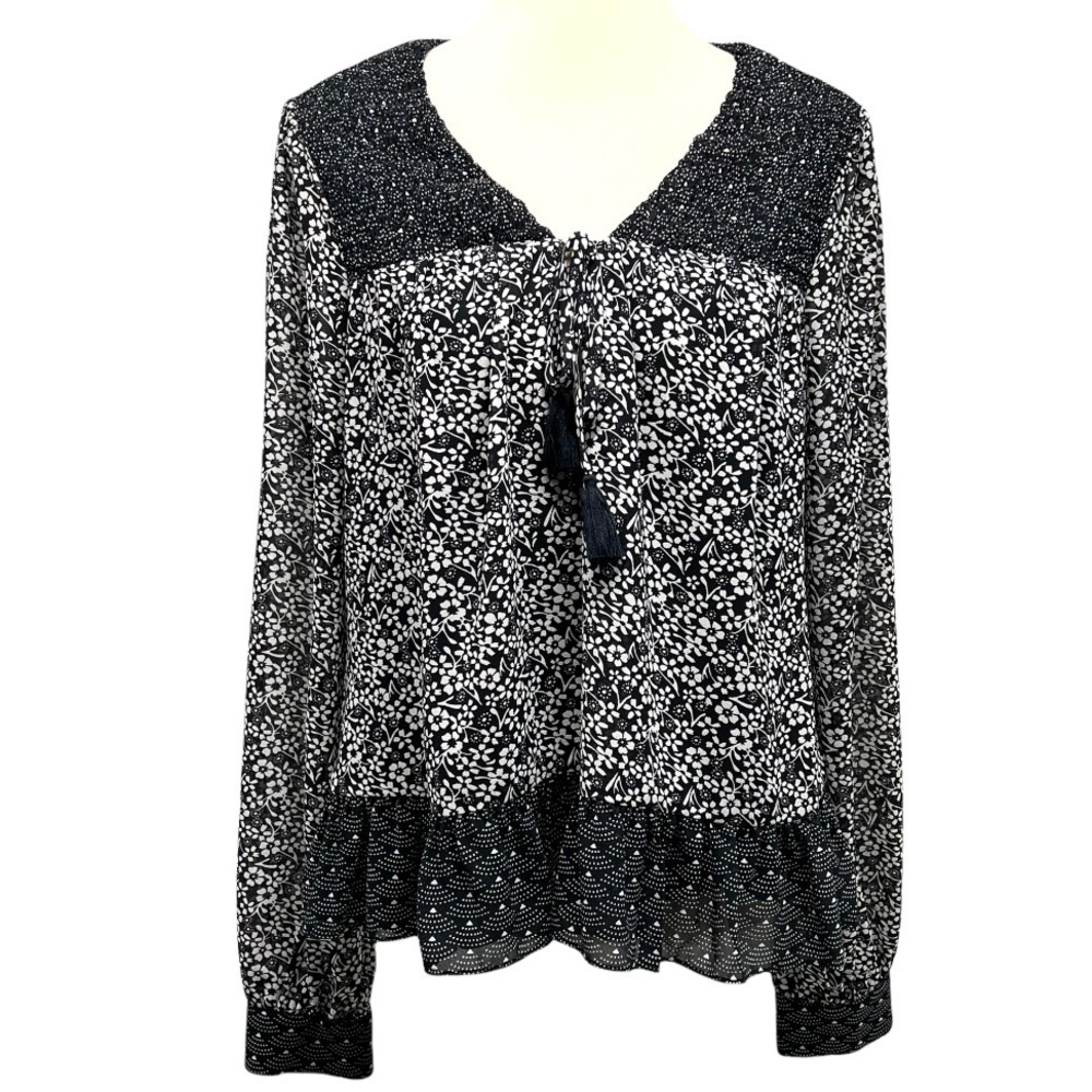 Tularosa Harrison Boho Navy & White Tassel Tie Printed Top - Picture 3 of 14